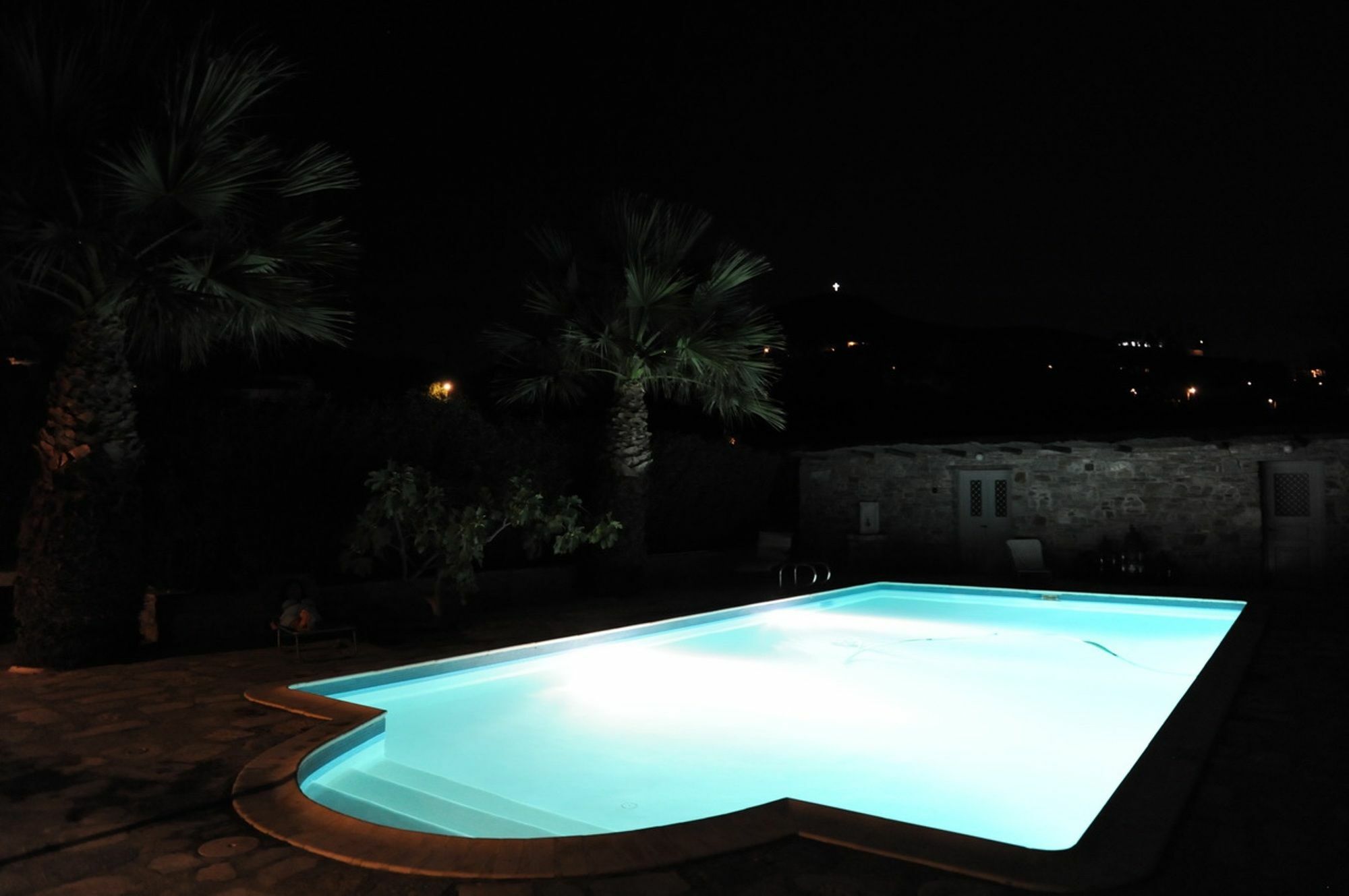 Aristocratic 19Th Century Neo Classical Mansion With Private Pool Finikas  Extérieur photo